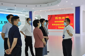 省委統(tǒng)戰(zhàn)部副部長、省民宗委主任鮑秀英一行來公司調(diào)研民族團(tuán)結(jié)進(jìn)步創(chuàng)建工作