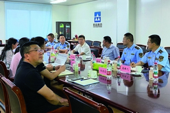 市市場(chǎng)監(jiān)管局來新昌制藥調(diào)研