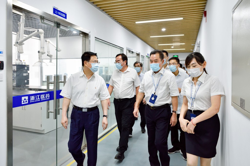 研發室參觀1.jpg
